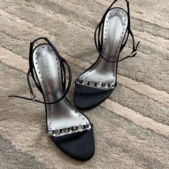 BCBGirls Shoes - ☀️☀️ BCBGirls women’s size 7.5 heeled sandals
